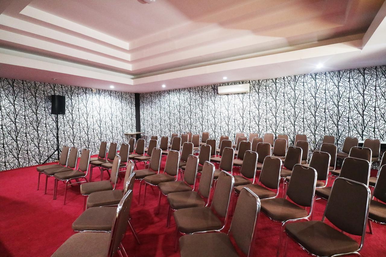 Grand Lifestyle Hotel Денпасар Екстериор снимка