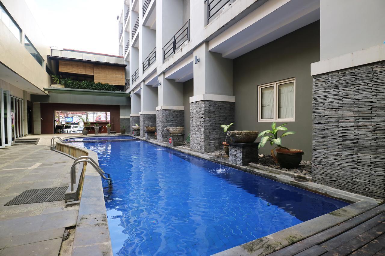 Grand Lifestyle Hotel Денпасар Екстериор снимка