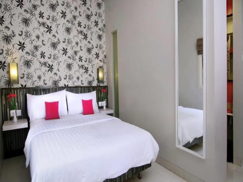 Grand Lifestyle Hotel Денпасар Екстериор снимка